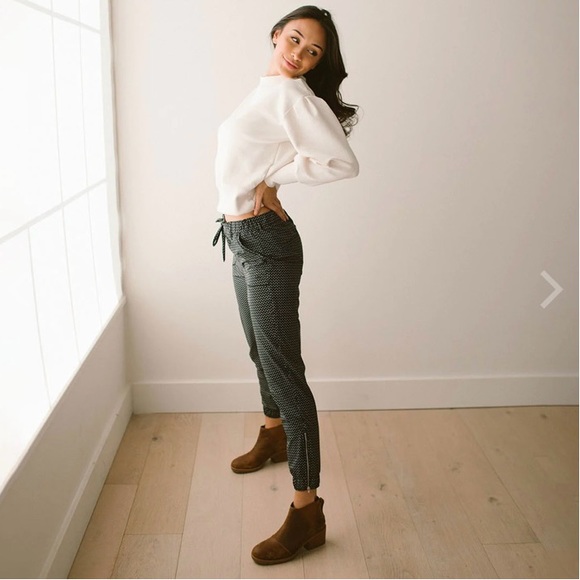 Albion | Jet Setter Joggers Black Dash Print Medium Tall - Picture 5 of 11